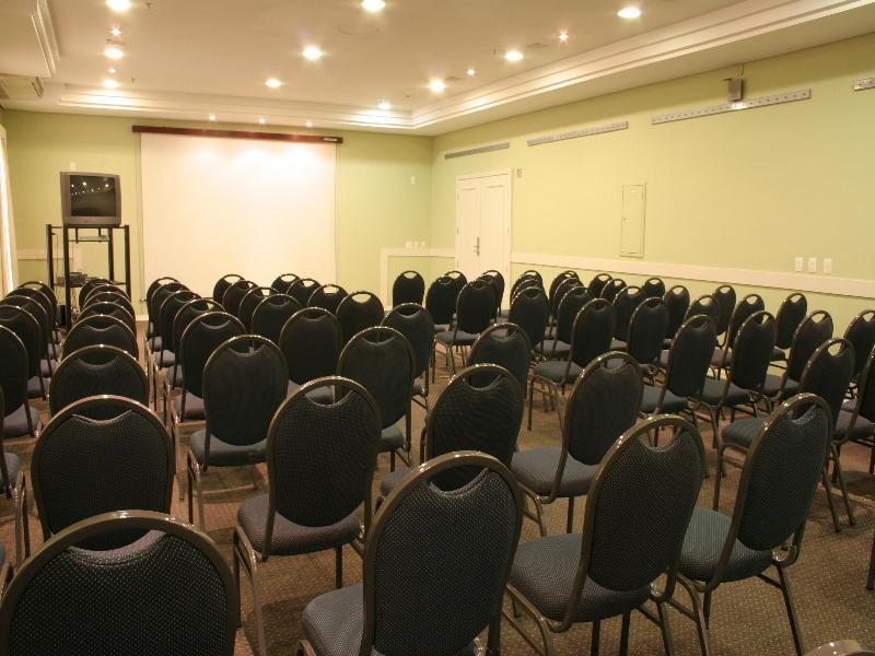 Hotel Intercity Aeroporto 4*