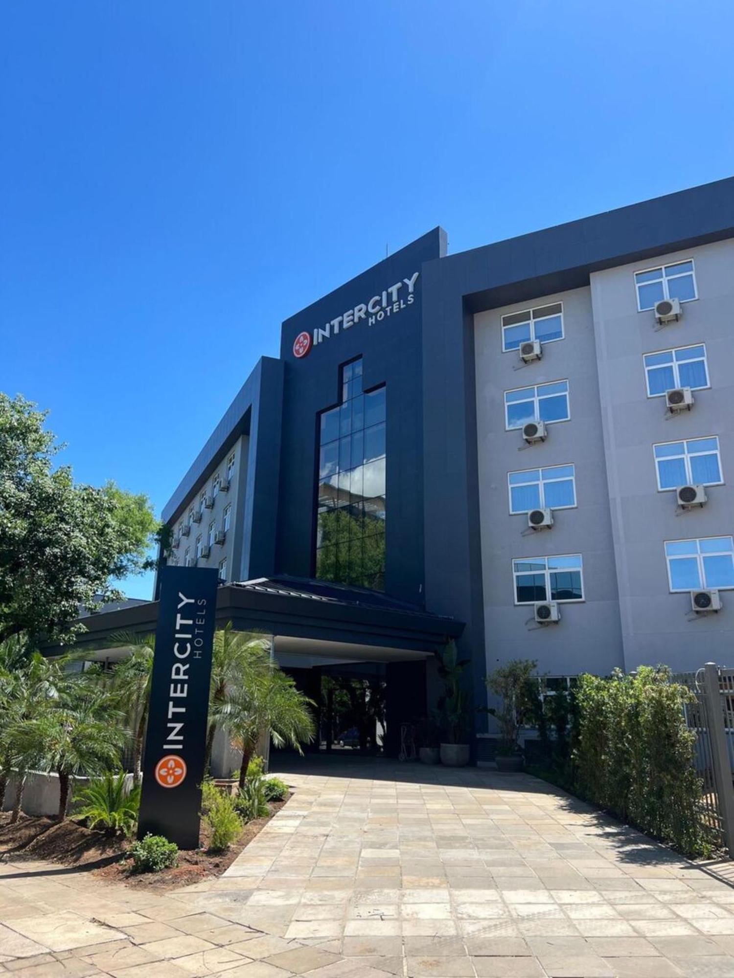 Hotel Intercity Aeroporto 4*