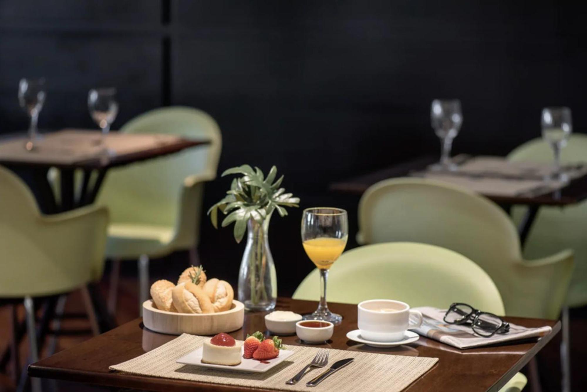 Intercity Aeroporto 4*